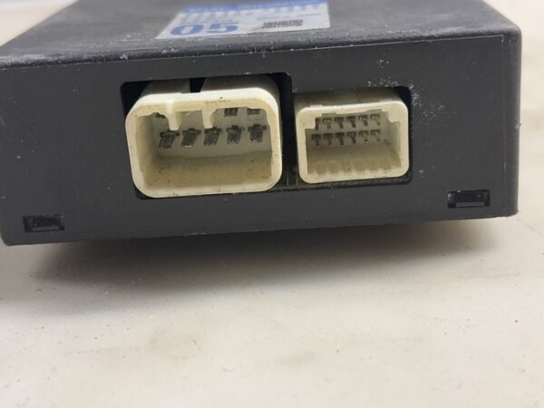 HINO  INTEGRATED RELAY 82641-37050 - Image 4