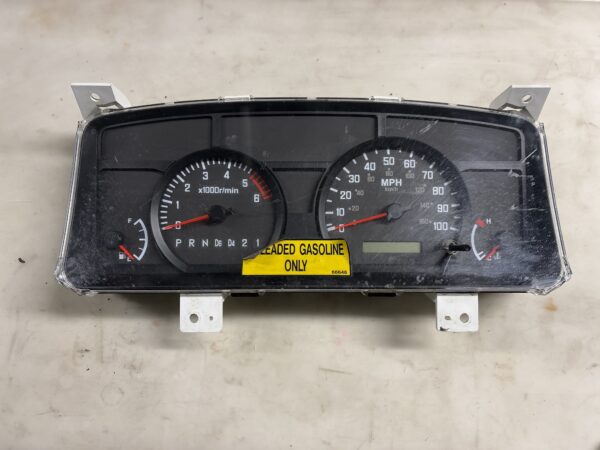 2012-2015 Isuzu NPR Speedometer Instrument Cluster