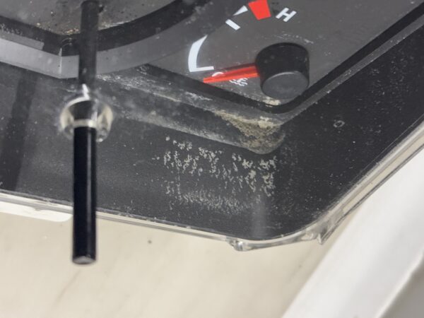 2012-2015 Isuzu NPR Speedometer Instrument Cluster - Image 5