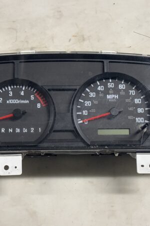 2012-2015 Isuzu NPR Speedometer Instrument Cluster