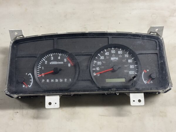 2012-2015 Isuzu NPR Speedometer Instrument Cluster