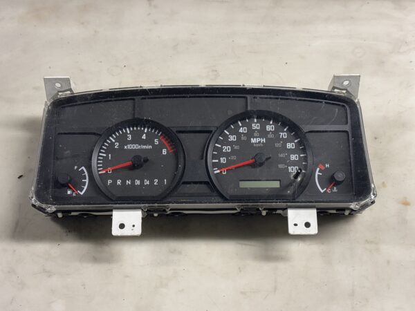 2012-2015 Isuzu NPR Speedometer Instrument Cluster