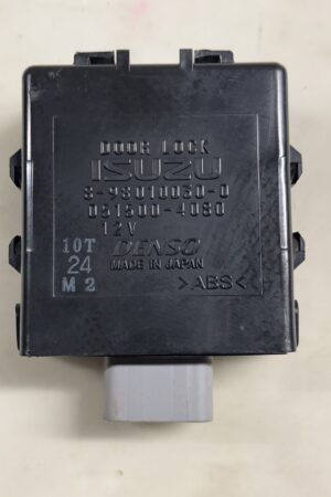 ISUZU NPR Door Module 8-98010030-0 OEM