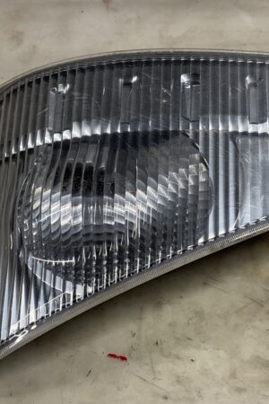 Isuzu NPR Left Headlamp Upper Lower 210-21873 OEM