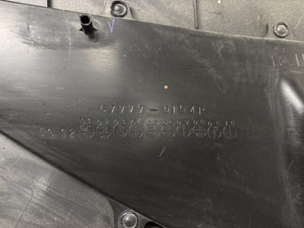 2019 HINO 258/268 RIGHT FRONT DOOR TRIM PANEL - Image 5