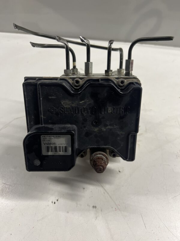 2017 ISUZU  GAS NPR NQR NRR ABS Anti Lock Brake Pump Module 898248993 OEM - Image 2