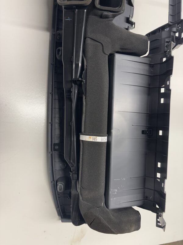 Isuzu Npr 2011-2024 Dash Dashboard Panel Used - Image 4