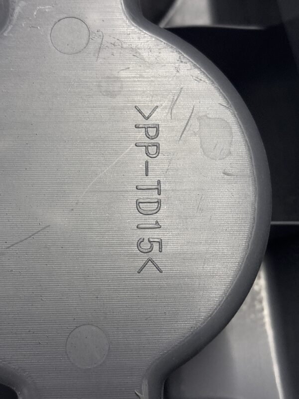 Center Console ISUZU NPR 2012-2020 OEM - Image 3