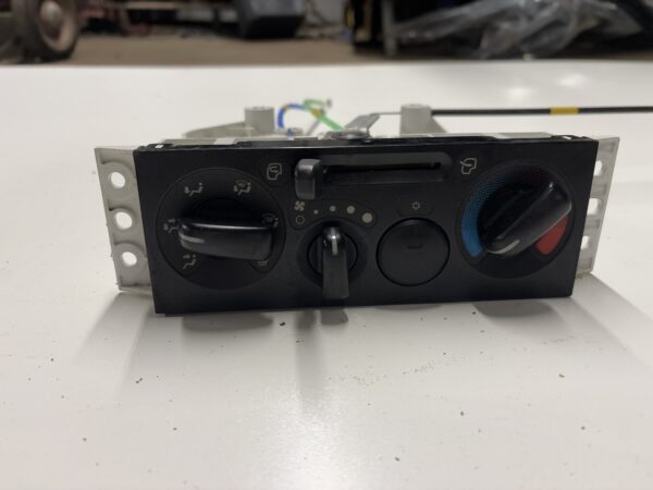 AC/Heater Climate Controller Panel Switch  Isuzu NPR 08-24 - Image 4