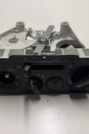 AC/Heater Climate Controller Panel Switch  Isuzu NPR 08-24