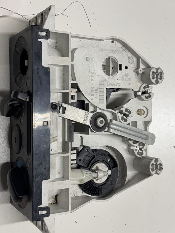 AC/Heater Climate Controller Panel Switch  Isuzu NPR 08-24 - Image 3
