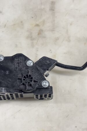 Lexus RX350 RX450h Accelerator Pedal 78110-48121 OEM