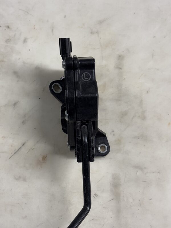 Lexus RX350 RX450h Accelerator Pedal 78110-48121 OEM - Image 6