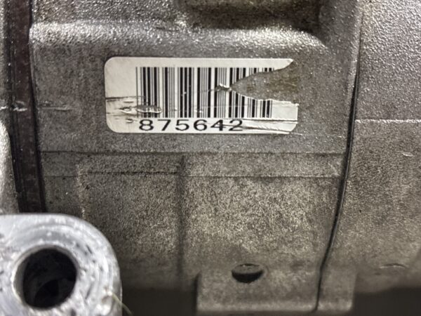 2014 Freightliner CASCADIA A/C Compressor Assembly 10S15C OEM - Image 5