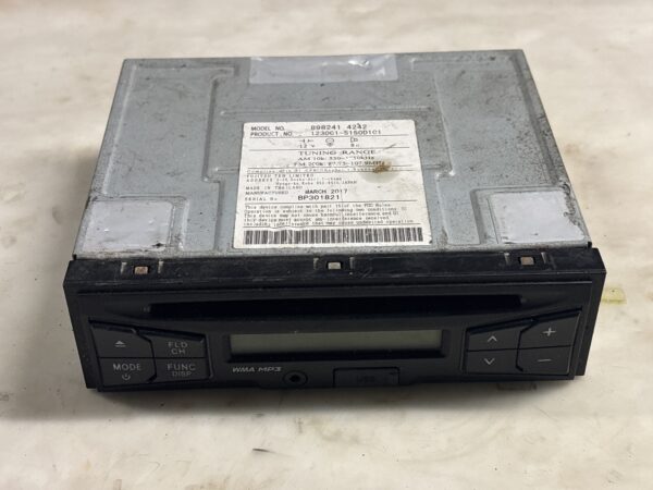 2017 ISUZU NPR CD Radio USB 8-98241424-2 OEM