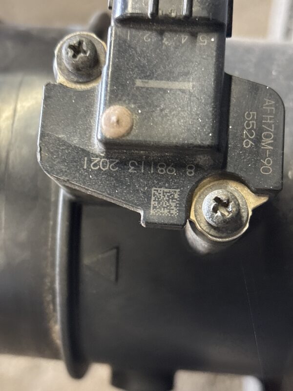 Air Cleaner Isuzu  Npr Diesel 08-24 OEM - Image 5