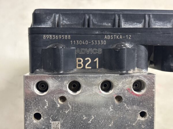 ABS Brake Pump Isuzu NPR 2017 - Image 3
