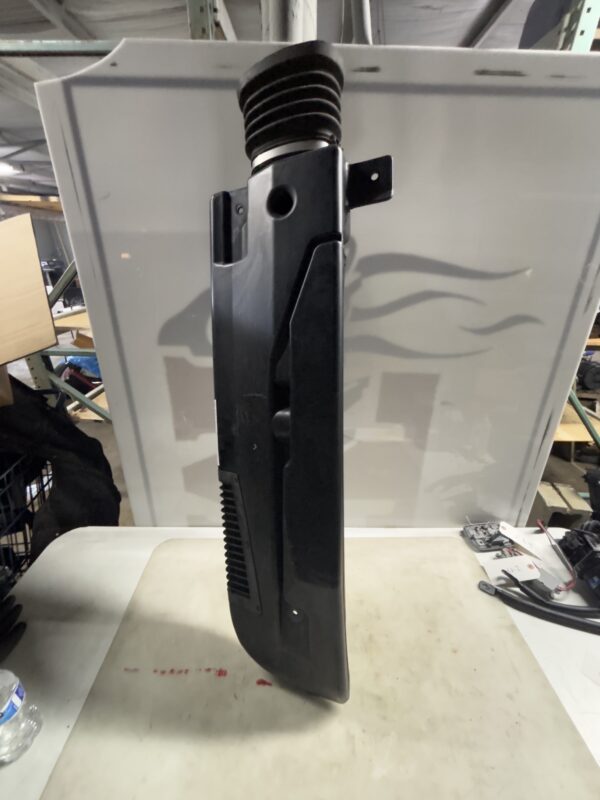 SUCTION DUCT ISUZU NPR 08-24