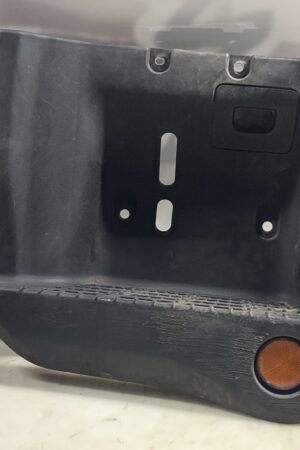 STEP PANEL LH HINO 155/195 / M SERIES 2012-2022