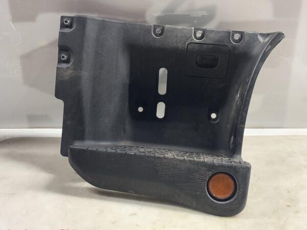 STEP PANEL LH HINO 155/195 / M SERIES 2012-2022