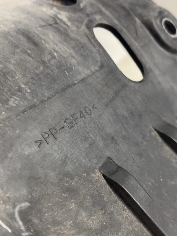 STEP PANEL LH HINO 155/195 / M SERIES 2012-2022 - Image 3