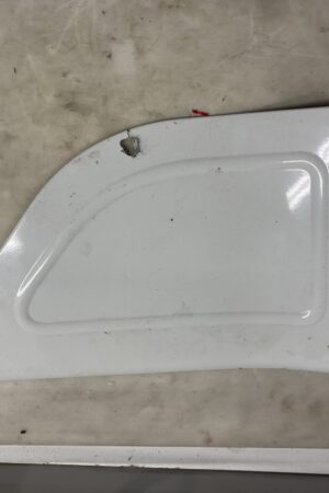 LH Crew Cab Fixed Under Cab Cover Freightliner M2 P/N 18-69207-004