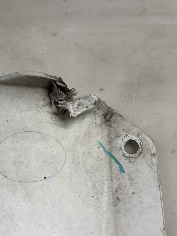 LH Crew Cab Fixed Under Cab Cover Freightliner M2 P/N 18-69207-004 - Image 3