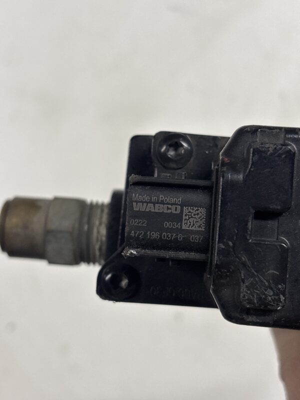 WABCO ABS Modulator Solenoid Valve FREIGHTLINER CASCADIA 2018-2024 OEM 4721960370 - Image 3