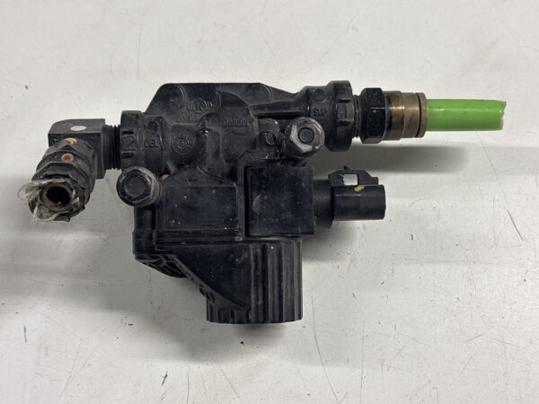 Bendix ABS Modulator Solenoid Valve INTERNATIONAL 2022 OEM - Image 2