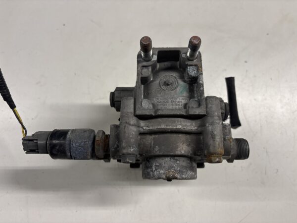 Bendix Spring Brake Valve SR-7 INTERNATIONAL OEM K043387 - Image 4