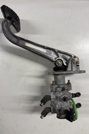 Brake Pedal Assy FREIGHTLINER M2 106 OEM A12-25703-000