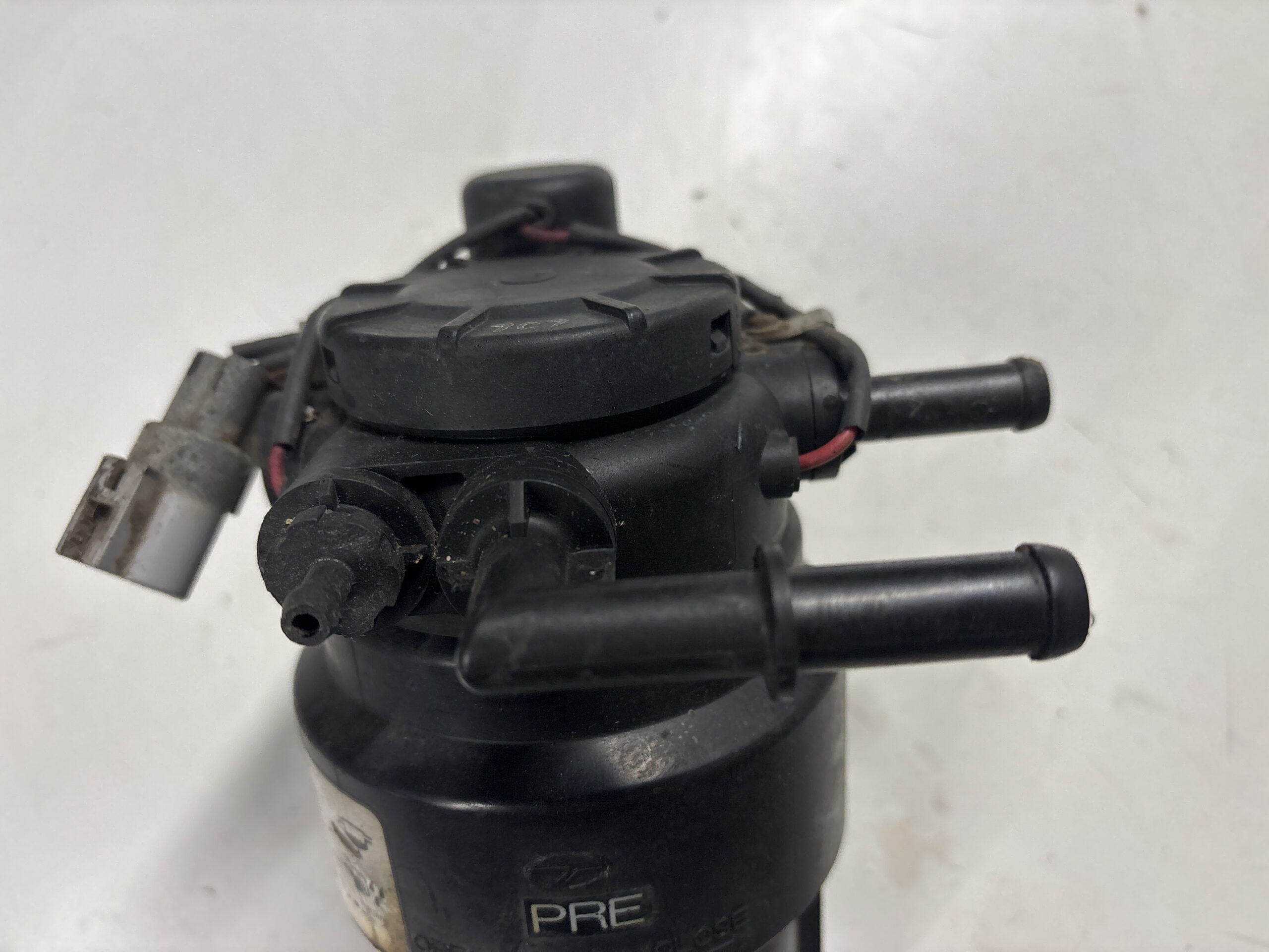 Fuel Water Separator HINO 196 OEM - Image 3