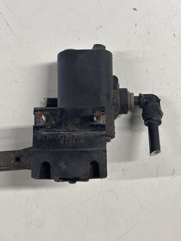 Air Suspension Valve INTERNATIONAL OEM - Image 2