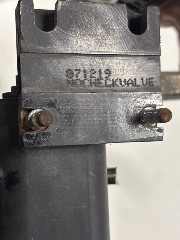 Air Suspension Valve INTERNATIONAL OEM - Image 3