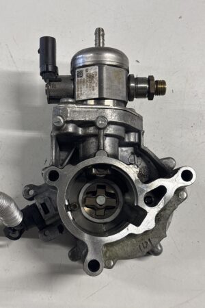 High Pressure Fuel & Vacuum Pump Volkswagen Beetle Convertible SE 2.0L 2018 2019 OEM 06G127026J 06L127A04