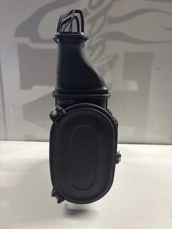 Air Cleaner HINO OEM 22204-E0010 - Image 2