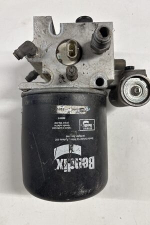 Bendix Air Dryer OEM 5762094 5008415. Dented