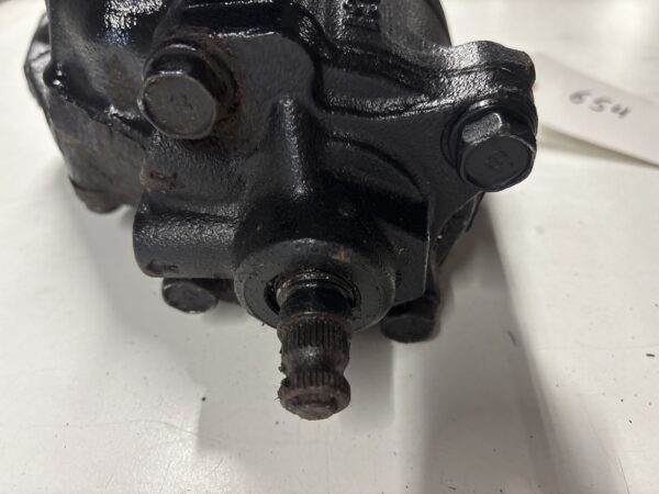 Power Steering Gear ISUZU NRR OEM 898252088 - Image 4