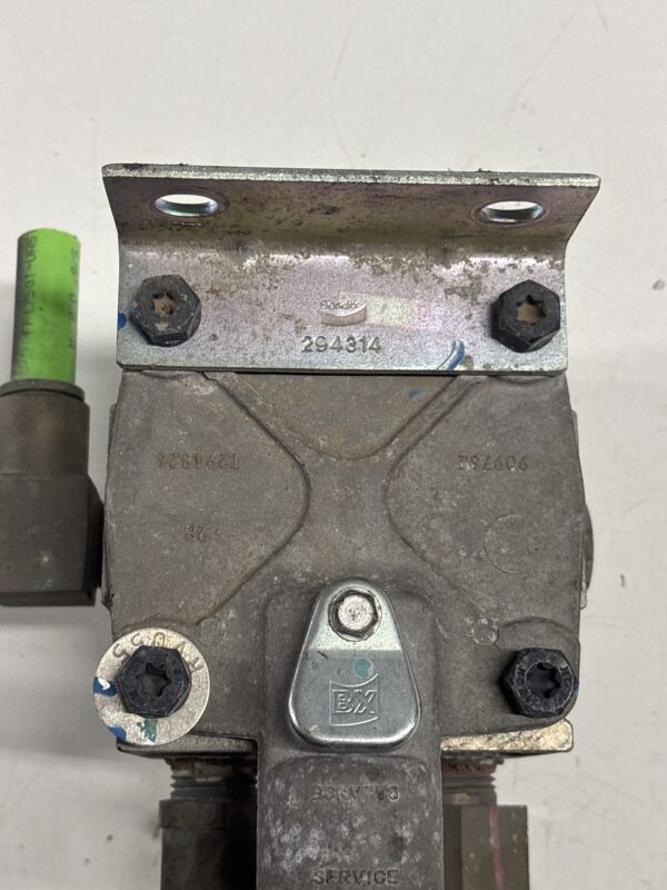Bendix ABS Modulator Valve OEM - Image 5