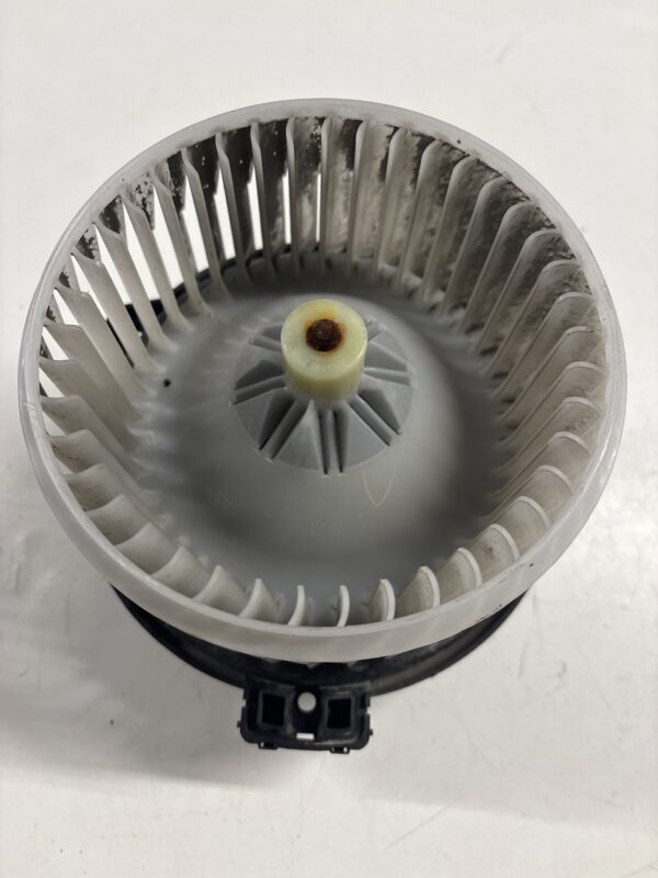 Blower Motor ISUZU NPR 2012-2018 OEM