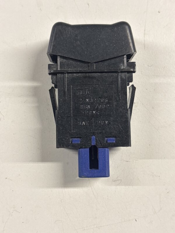 Door Lock Switch ISUZU NPR OEM M32706 - Image 2