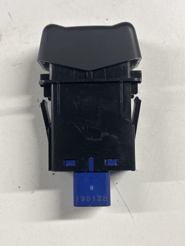 Door Lock Switch ISUZU NPR OEM M32706 - Image 3