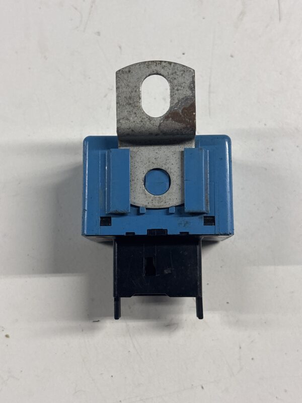 Unit Flasher ISUZU NPR 2008-2020 OEM 8980068150 - Image 3
