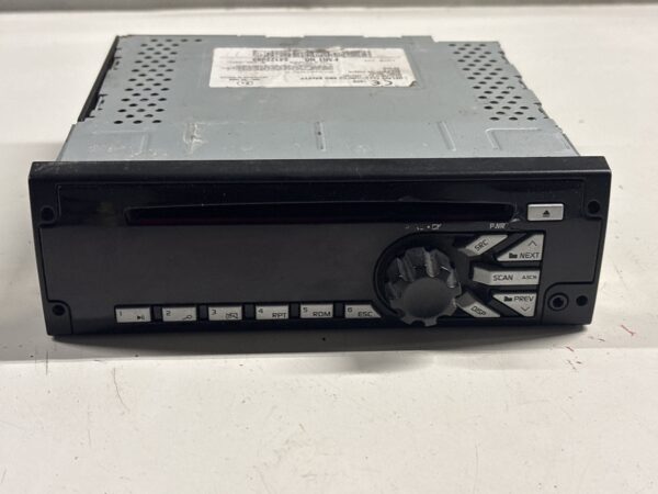 CD Radio Receiver Peterbilt 384 INTERNATIONAL 2015 OEM 24122093