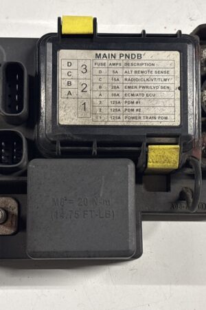 Main Fuse Relay Junction Box FREIGHTLINER M2 OEM A06-75148-013