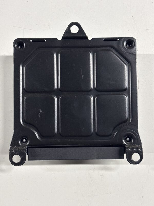 Stability Control Module ABS -E4 FREIGHTLINER M2 2013 OEM 10R-031803 - Image 2
