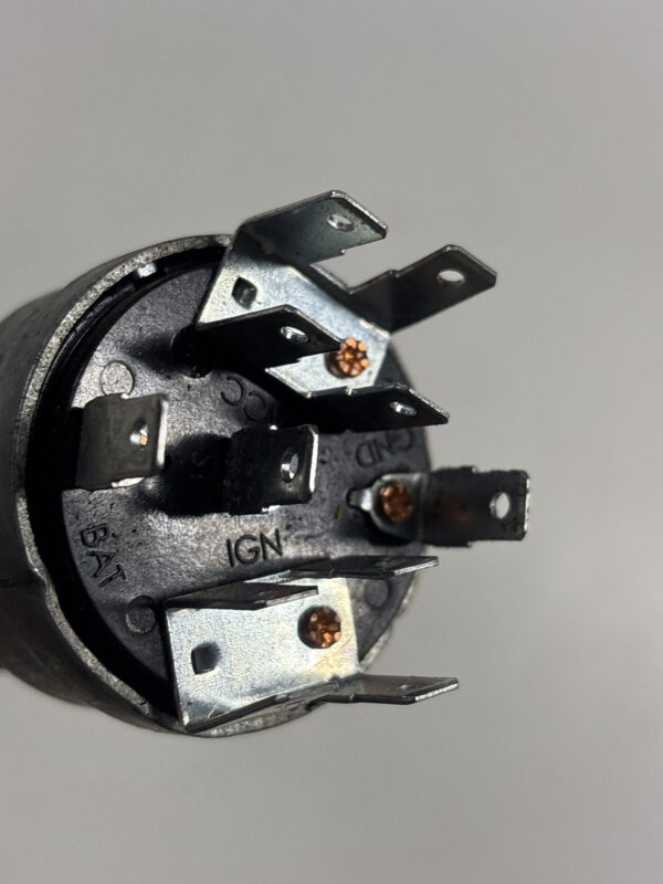 Ignition Switch w/ Key FREIGHTLINER M2 2015 OEM - Image 3