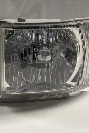 Front Left Headlight Headlamp ISUZU NPR 2012-2020 OEM. Broken Tab, no Cap