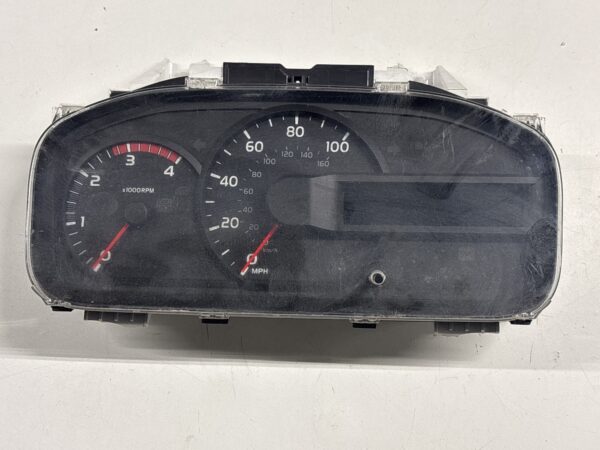 Speedometer Gauge Cluster HINO OEM 769167-0301. Broken Tabs