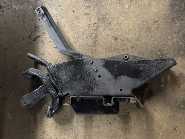 Cab Mount ISUZU NPR 2020 OEM 630-10835